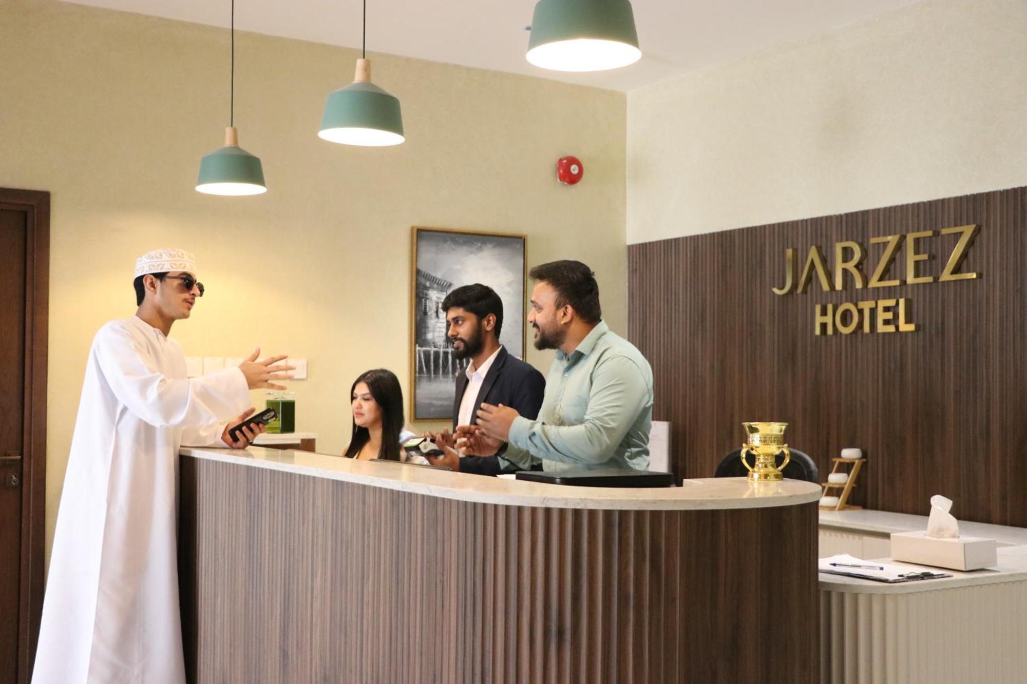 Jarzez Hotel Apartments Al Hail Seeb Exterior foto